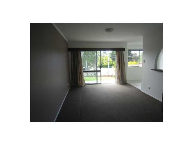 6 Sungold Avenue, Southport QLD 4215