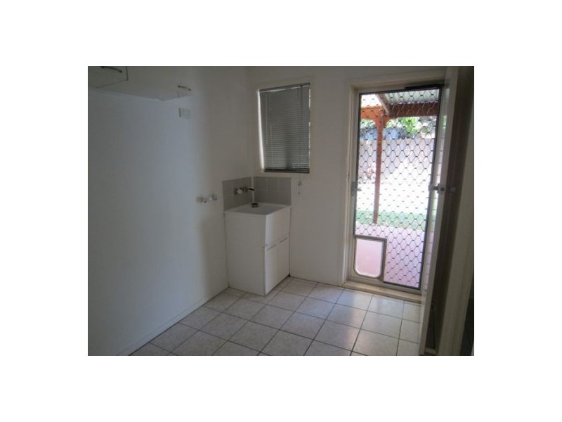 6 Sungold Avenue, Southport QLD 4215