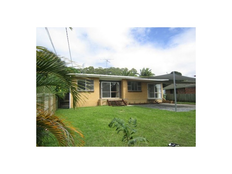 6 Sungold Avenue, Southport QLD 4215