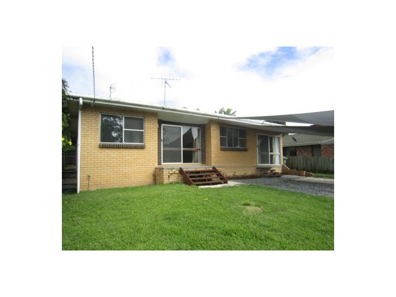 6 Sungold Avenue, Southport QLD 4215