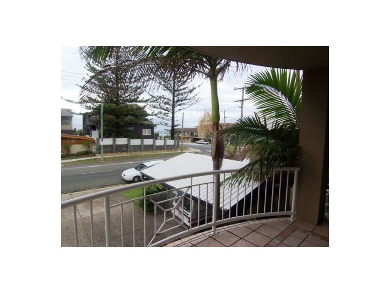 4/118 Albatross Avenue, Mermaid Beach QLD 4218