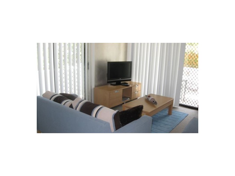 18/15 Lloyd Street, Southport QLD 4215