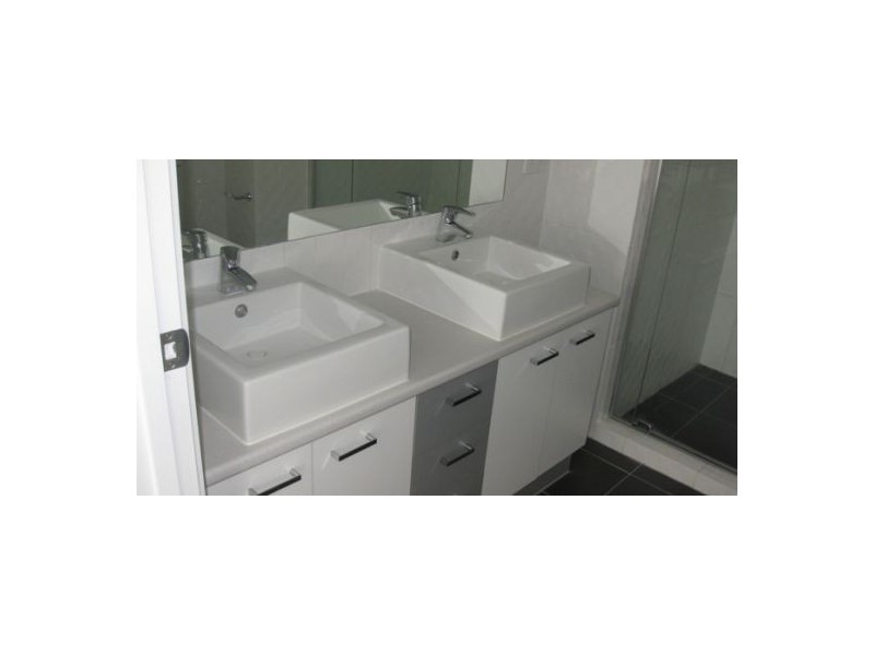 18/15 Lloyd Street, Southport QLD 4215