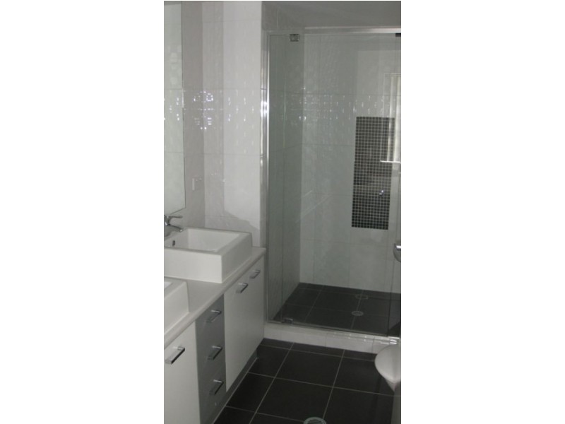 18/15 Lloyd Street, Southport QLD 4215