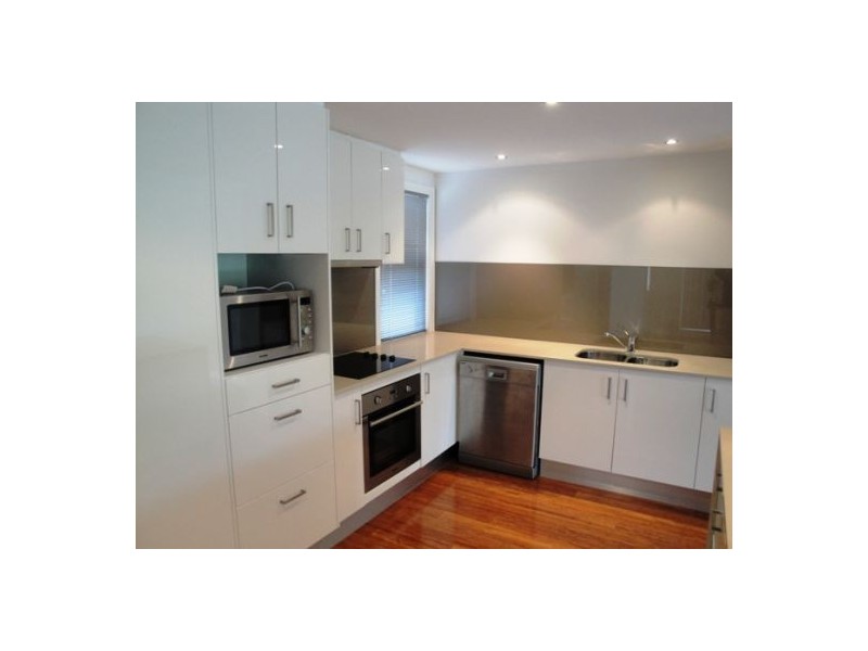 16/17 Great Southern Drive, Robina QLD 4226