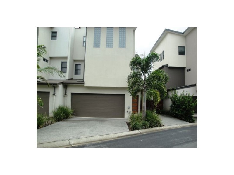 16/17 Great Southern Drive, Robina QLD 4226