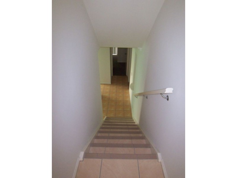 2/39 Alma Street, Southport QLD 4215