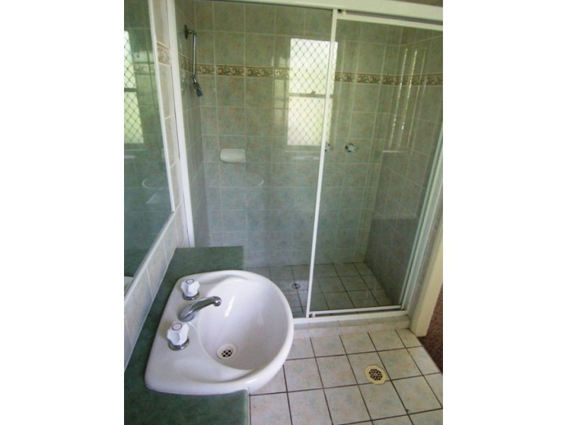 2/39 Alma Street, Southport QLD 4215