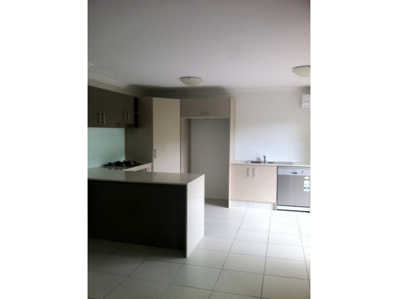 14/446 Pine Ridge Road, Coombabah QLD 4216