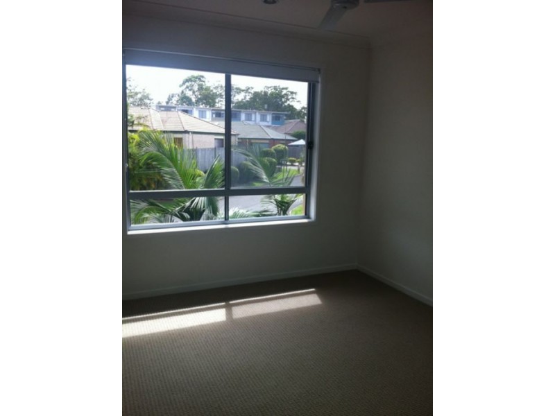 14/446 Pine Ridge Road, Coombabah QLD 4216