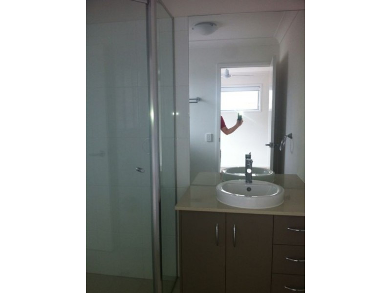 14/446 Pine Ridge Road, Coombabah QLD 4216