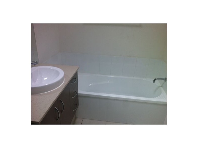 14/446 Pine Ridge Road, Coombabah QLD 4216