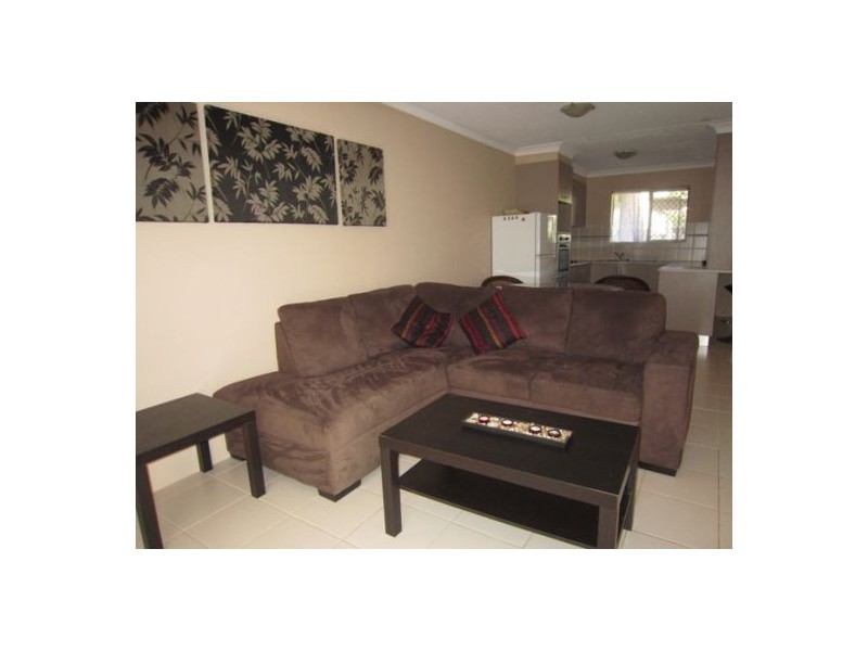 6/164  High Street, Southport QLD 4215