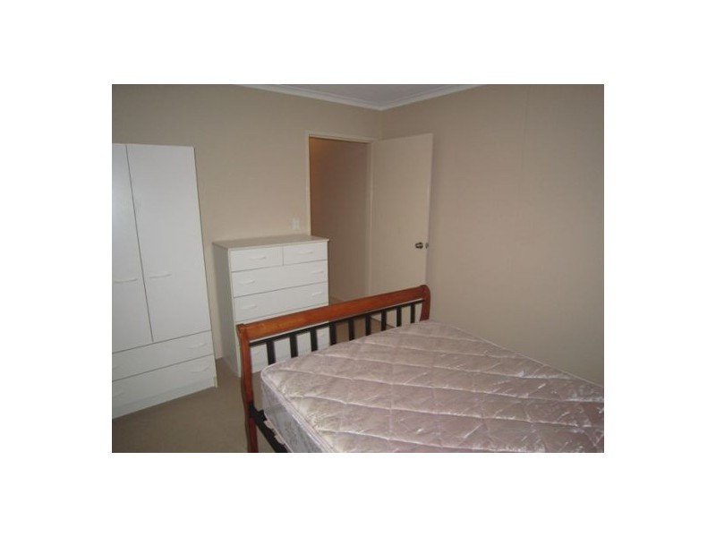 6/164  High Street, Southport QLD 4215