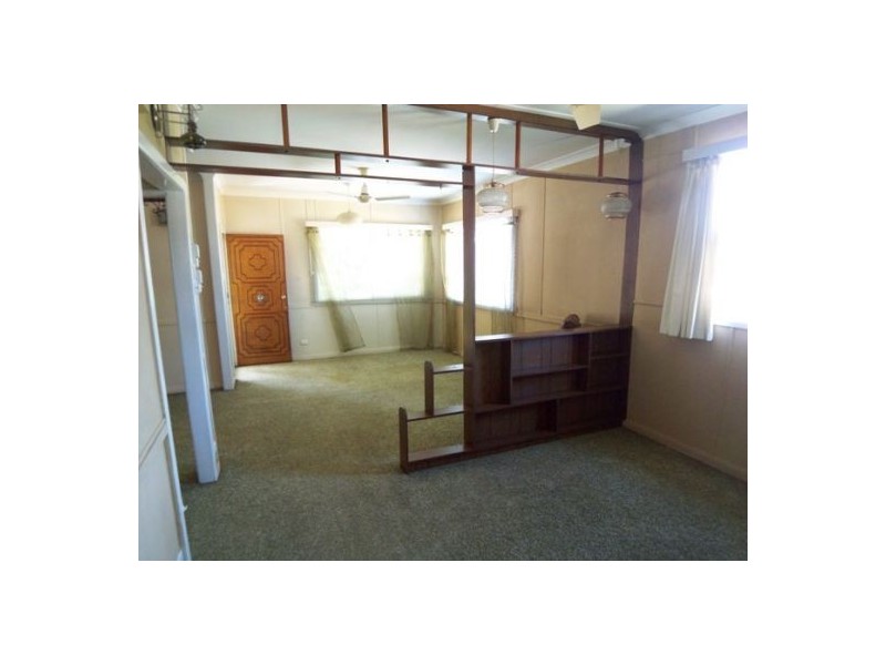 92 Johnston Street, Southport QLD 4215