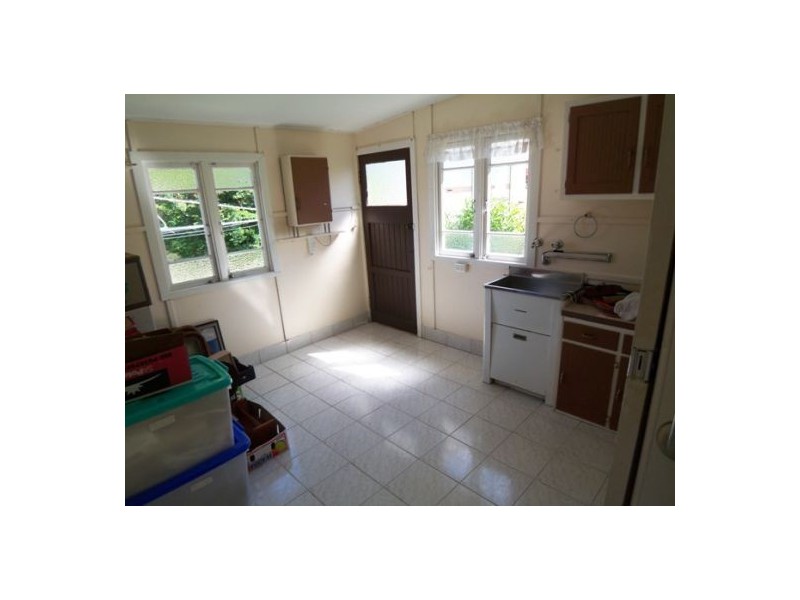 92 Johnston Street, Southport QLD 4215