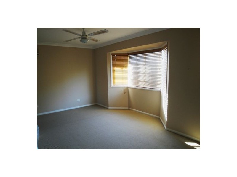 4/32 Billington Street, Labrador QLD 4215