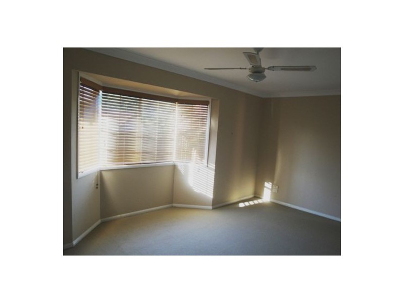 4/32 Billington Street, Labrador QLD 4215