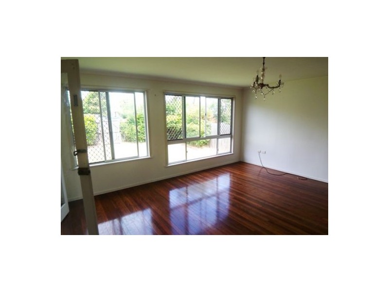 150 Turpin Road, Labrador QLD 4215