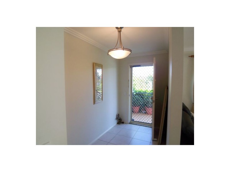3/197 High Street, Southport QLD 4215