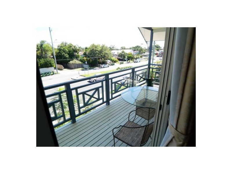 3/197 High Street, Southport QLD 4215