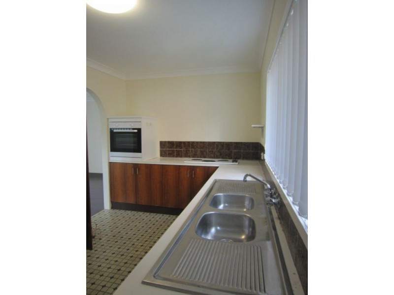 6/214 Scarborough Street, Southport QLD 4215