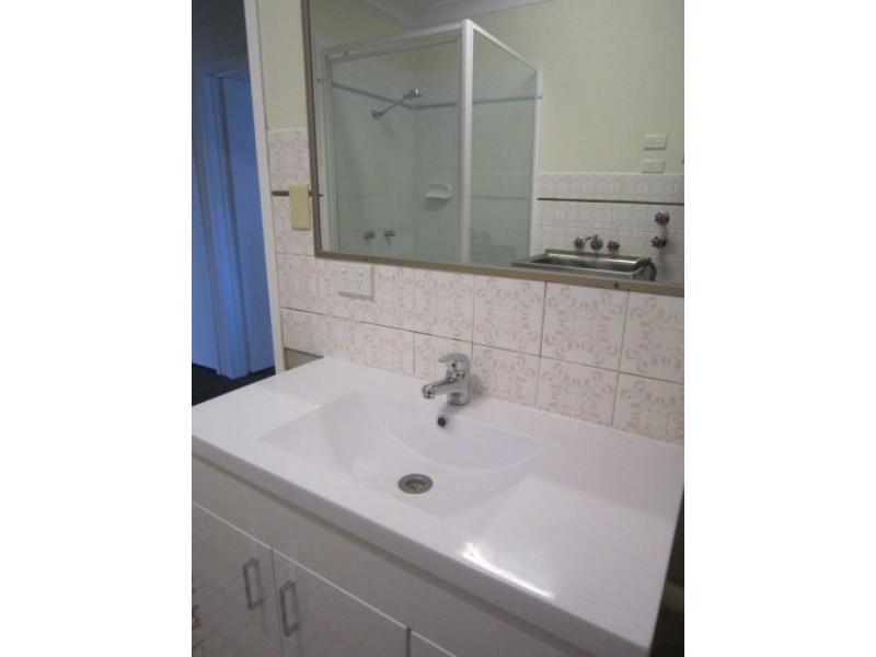 6/214 Scarborough Street, Southport QLD 4215