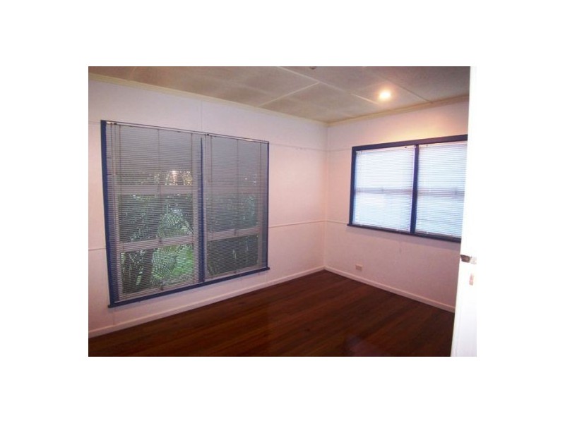 7 Beatty Street, Southport QLD 4215