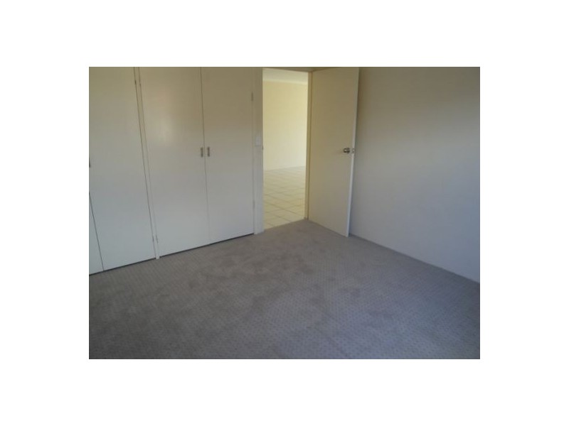 3/12 Christina Court, Mermaid Waters QLD 4218