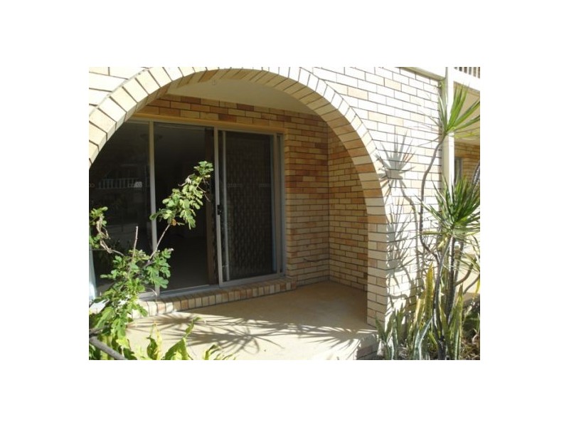 3/12 Christina Court, Mermaid Waters QLD 4218