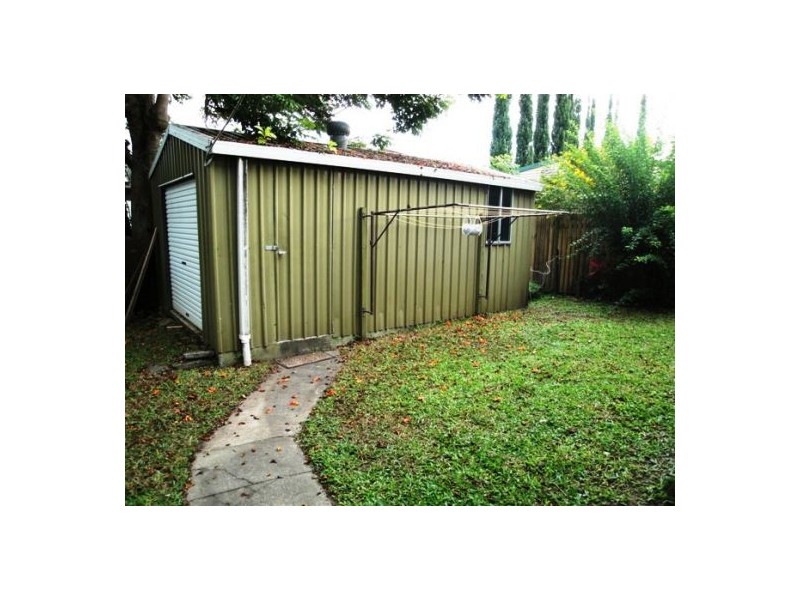 42 West King Street, Southport QLD 4215