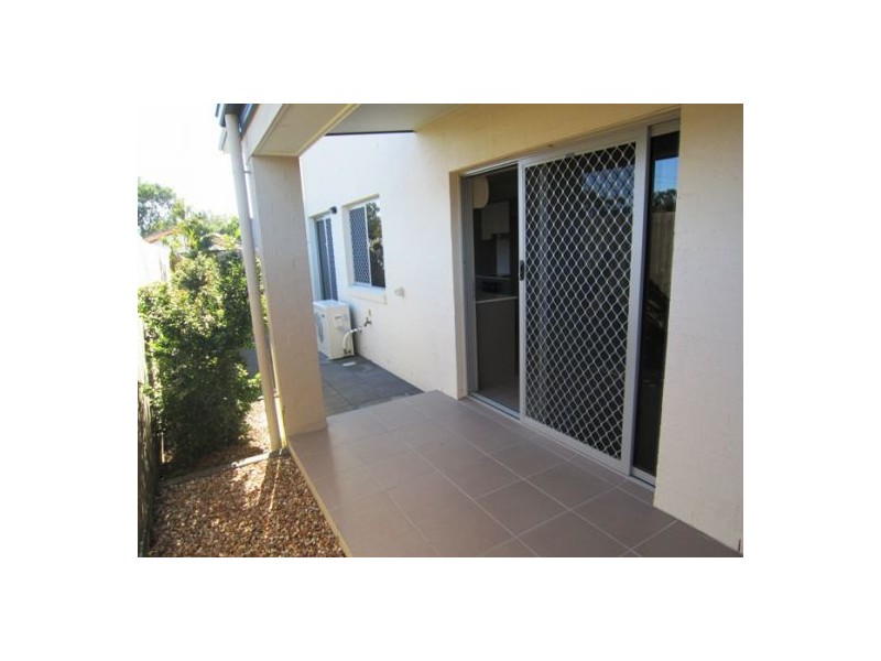 5/136 Central Street, Labrador QLD 4215