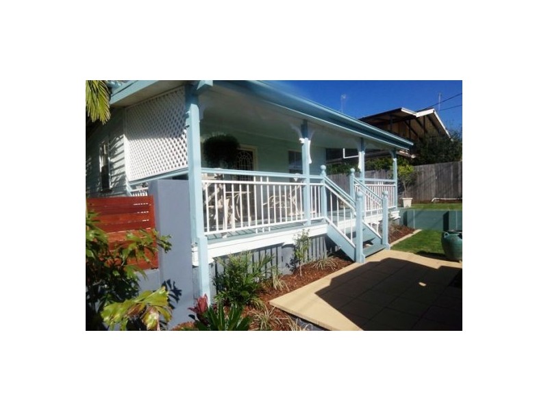 98 Johnston St, Southport QLD 4215