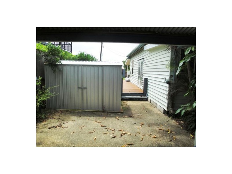 98 Johnston St, Southport QLD 4215