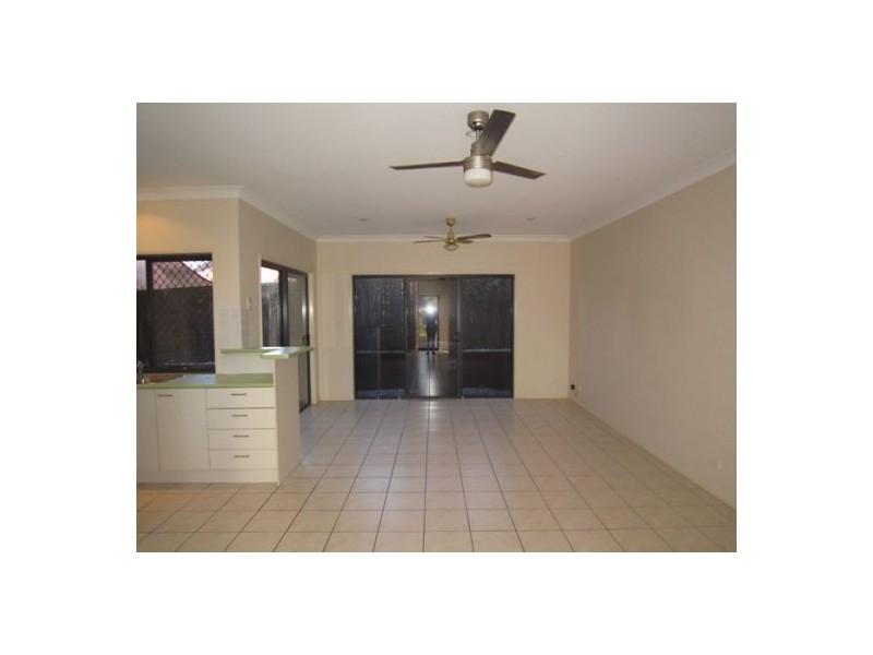 3/28 Blake Street, Southport QLD 4215