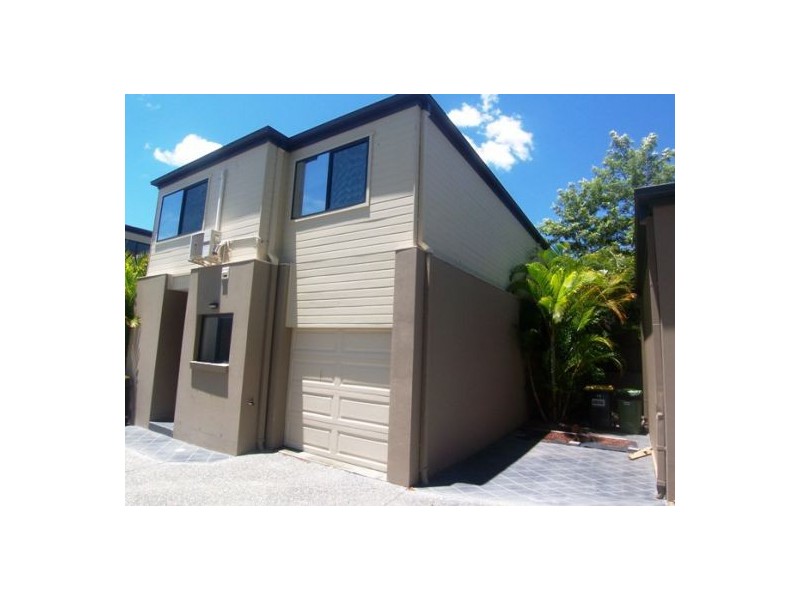 3/28 Blake Street, Southport QLD 4215