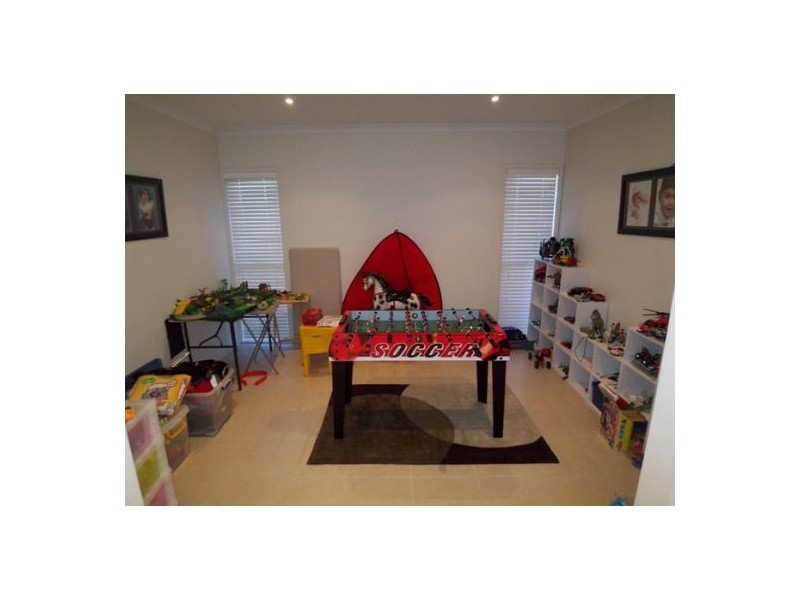 36 Morala Avenue, Runaway Bay QLD 4216