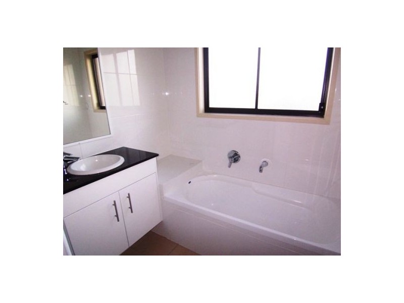 5/33 Harley Street, Labrador QLD 4215