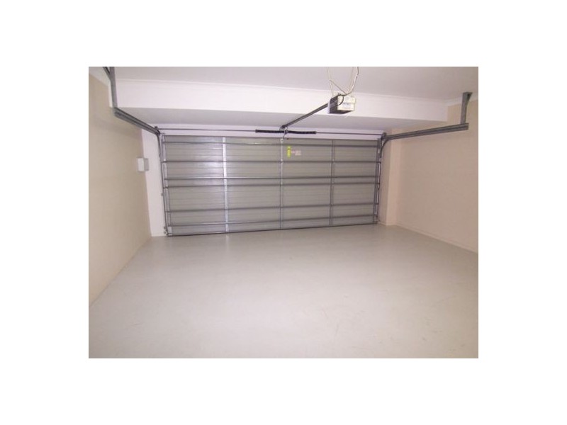 5/33 Harley Street, Labrador QLD 4215