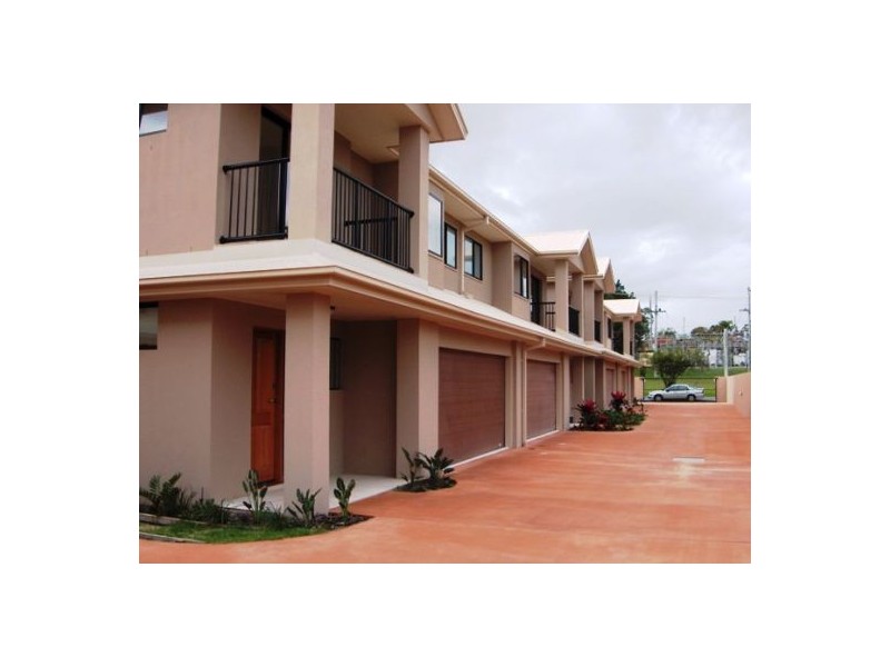 5/33 Harley Street, Labrador QLD 4215