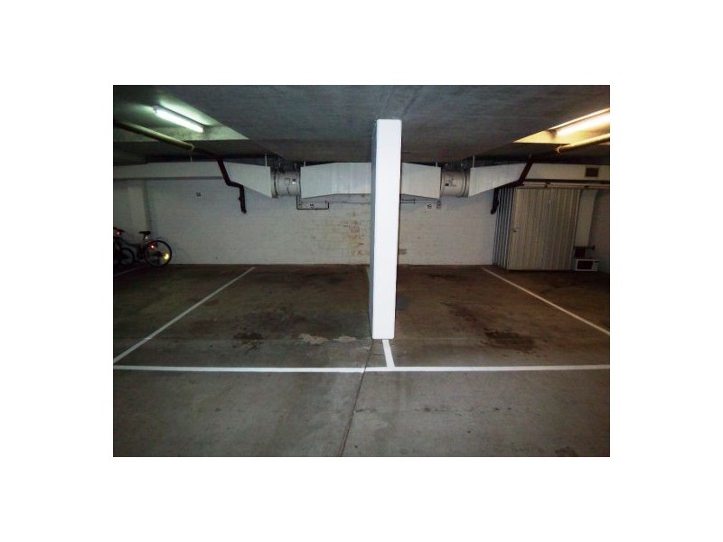 26/76 Chichester Drive, Arundel QLD 4214