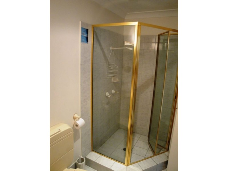 10/156 Surf Parade, Broadbeach QLD 4218