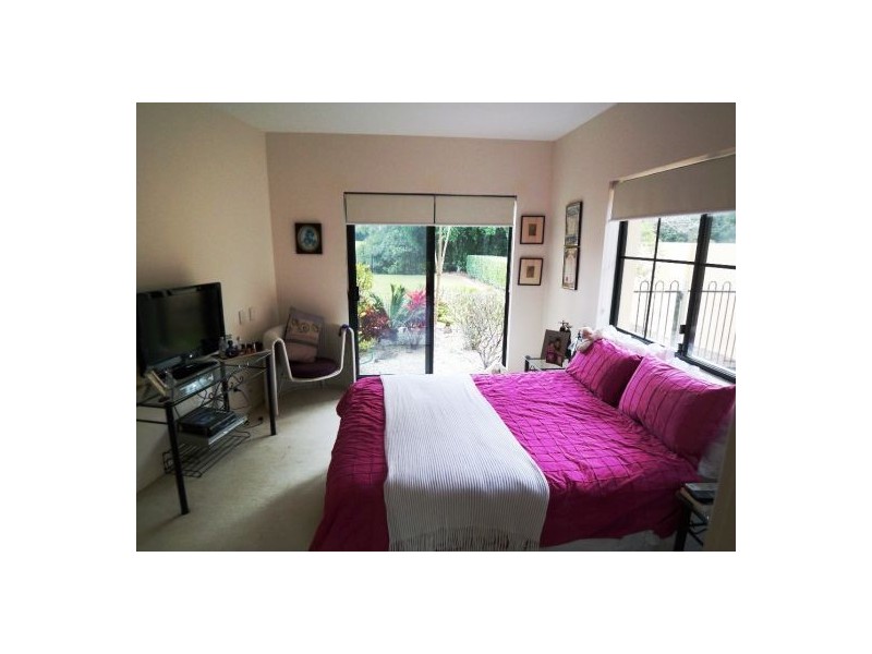 Hope Island QLD 4212