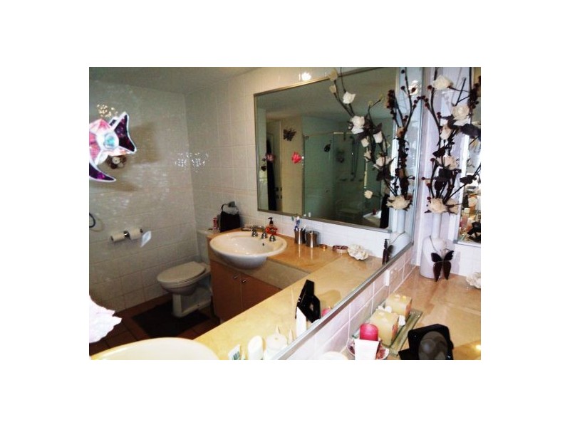 Hope Island QLD 4212