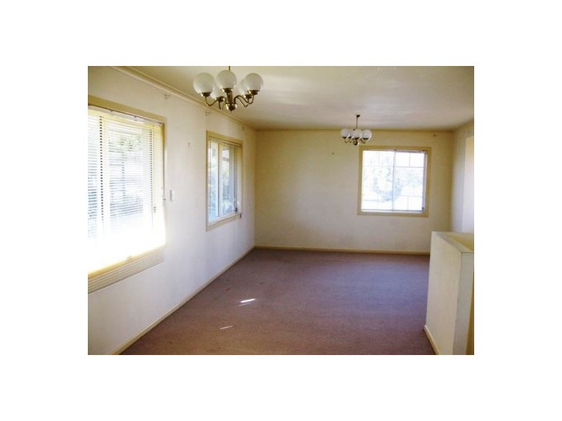 2/221 Scarborough St, Southport QLD 4215