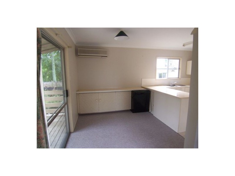 74 Benowa Road, Southport QLD 4215