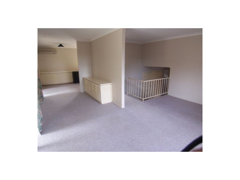 74 Benowa Road, Southport QLD 4215