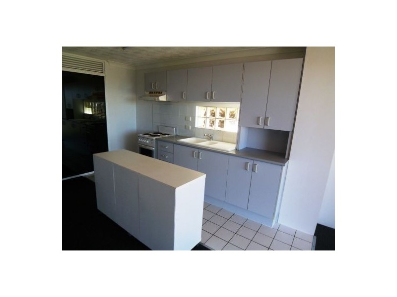 12/30 Marine Parade, Southport QLD 4215