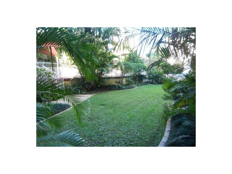 12/30 Marine Parade, Southport QLD 4215