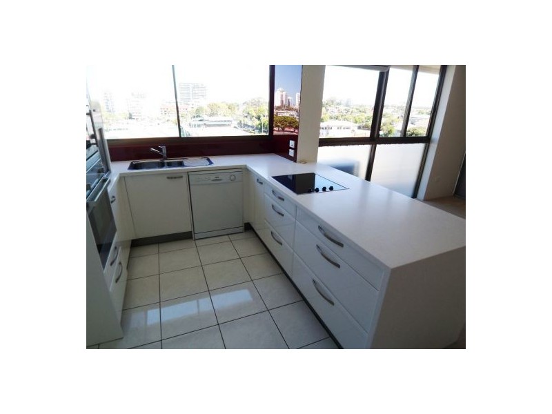 6c Huntington, 10 Marine Parade, Southport QLD 4215